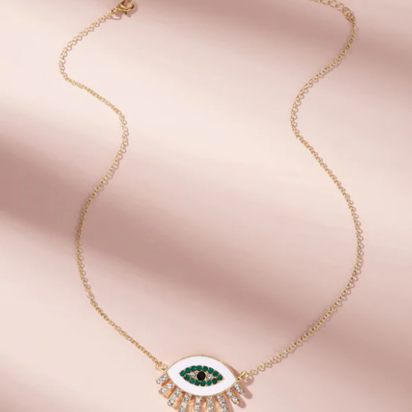 Evil Eye Pendant Necklace NWT - Picture 2 of 3